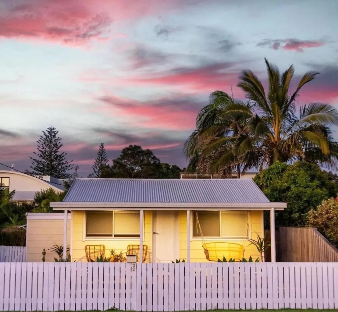 Sunnyboy At Fingal Head, Pet Friendly Villa